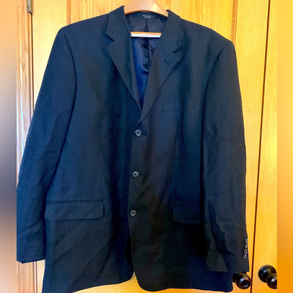 Jones New York sport coat. 100% wool.